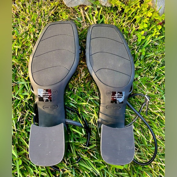 Nine West!😎Grayce 3-block heel sandals/blk-size-10 - Picture 4 of 10